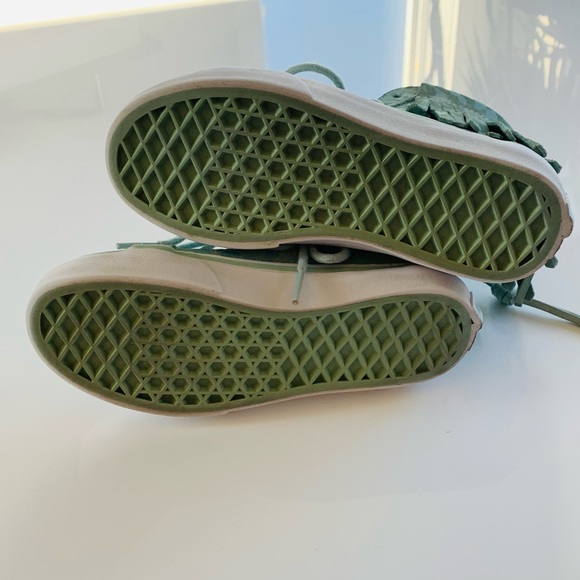 Vans high top shoes - Picture 3 of 5